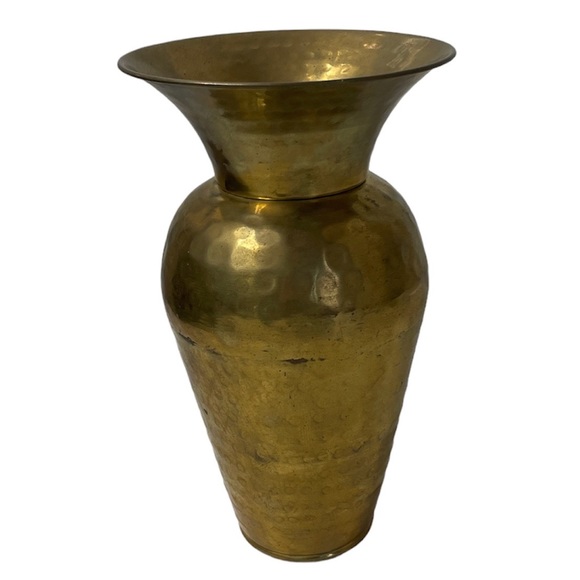 Vintage Brass Vase Hammered Metal MCM Art Boho Cottagecore Mid Century Farmhouse - Picture 8 of 13